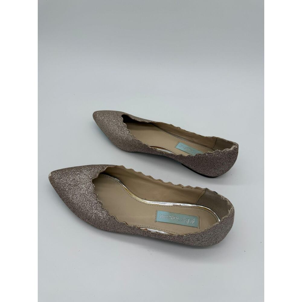 Betsey Johnson SB-CAKE Shoes Womens Size 6.5 Gold Glitter Flats Dressy - Picture 9 of 13